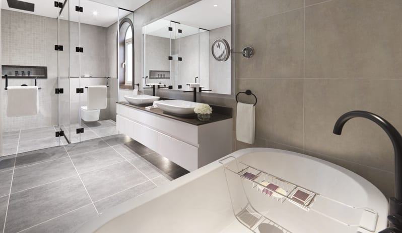 Rabdan Villa  Master Bathroom - The Ritz-Carlton Abu Dhabi, Grand Canal